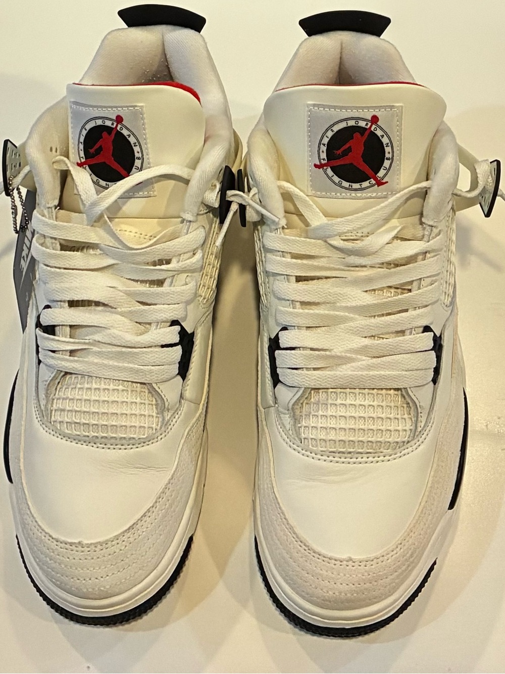 Jordan Men’s White and Red Athletic Basketball Shoes - Picture 2 of 7
